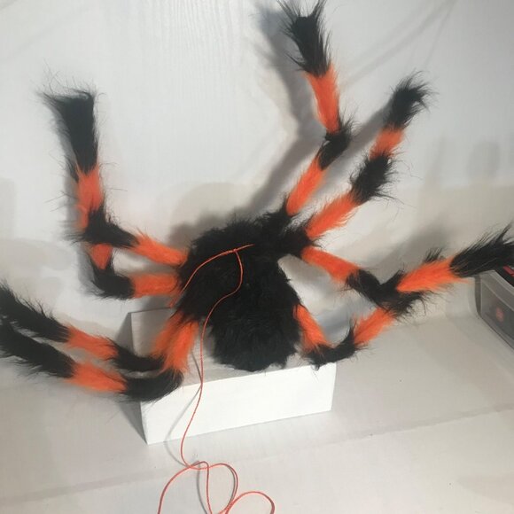 Giant Hairy Orange & Black Spider Halloween Decoration Adjustable Legs 22" Wide - Picture 3 of 7